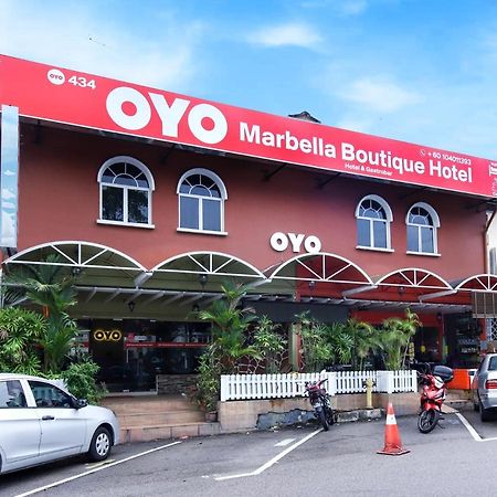 Oyo 434 Marbella Hotel Johor Bahru Bagian luar foto