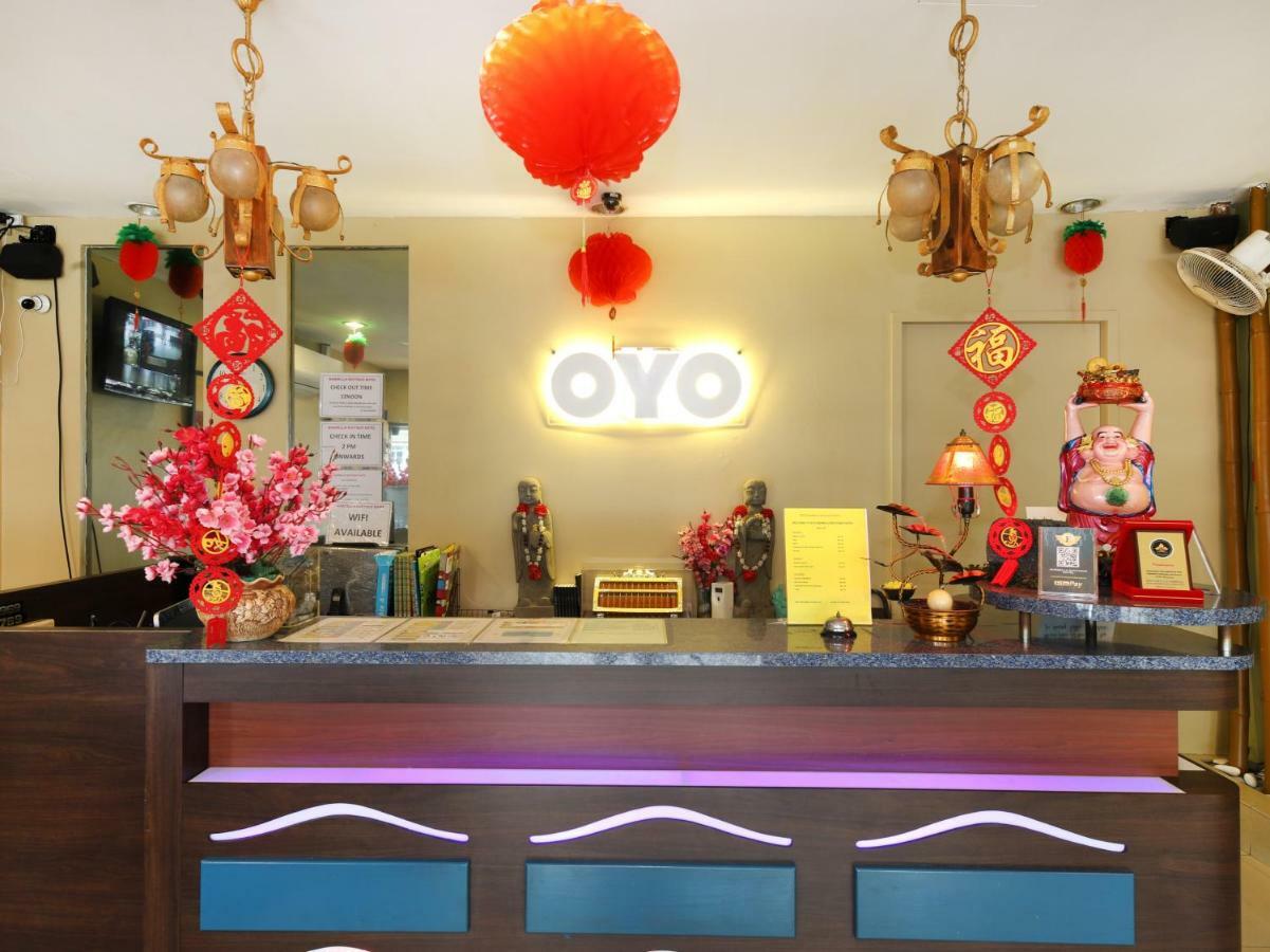 Oyo 434 Marbella Hotel Johor Bahru Bagian luar foto