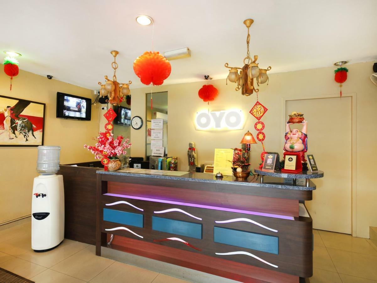 Oyo 434 Marbella Hotel Johor Bahru Bagian luar foto