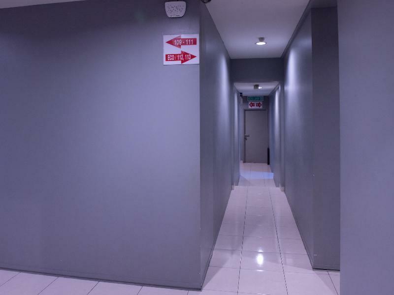 Oyo 434 Marbella Hotel Johor Bahru Bagian luar foto