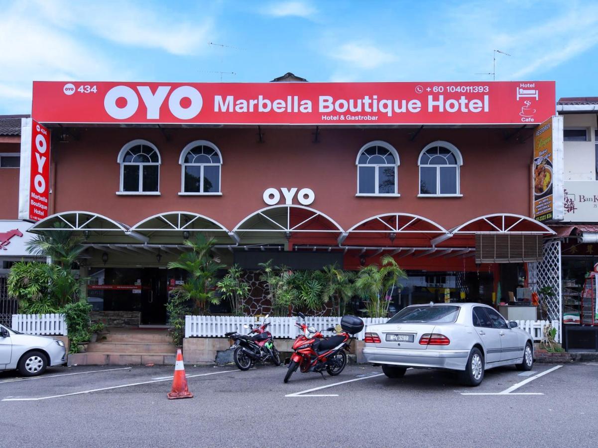Oyo 434 Marbella Hotel Johor Bahru Bagian luar foto